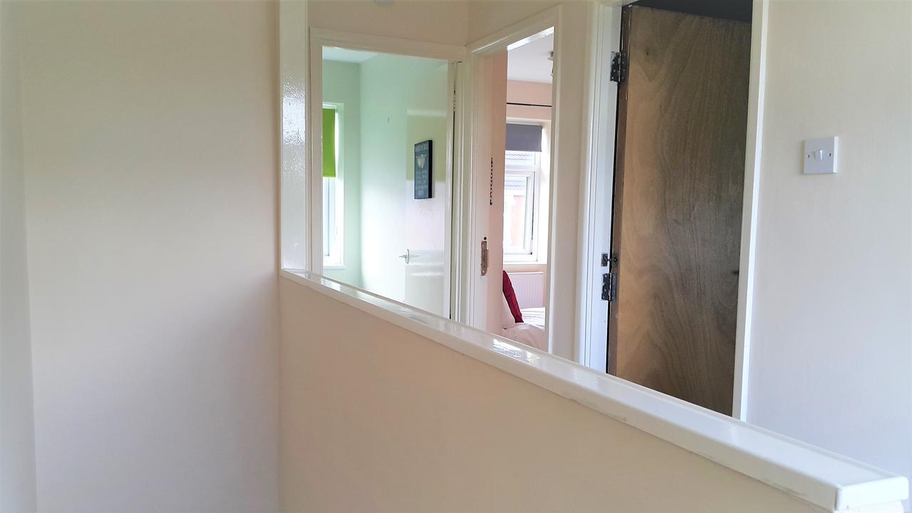 Swindon Old Town Duplex - Entercloud9Sa Apartment Exterior photo